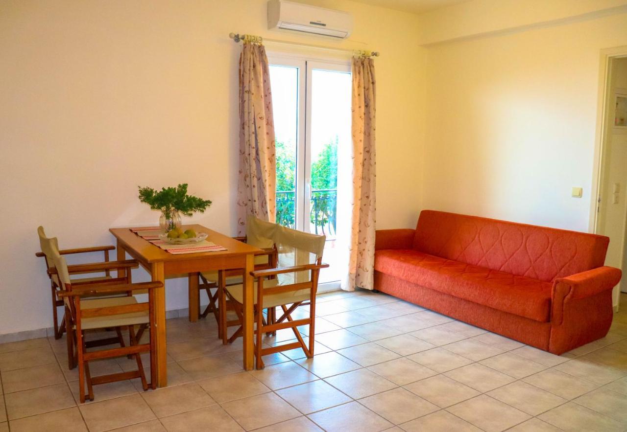 Orizontas Studios & Apartments Svoronata Luaran gambar
