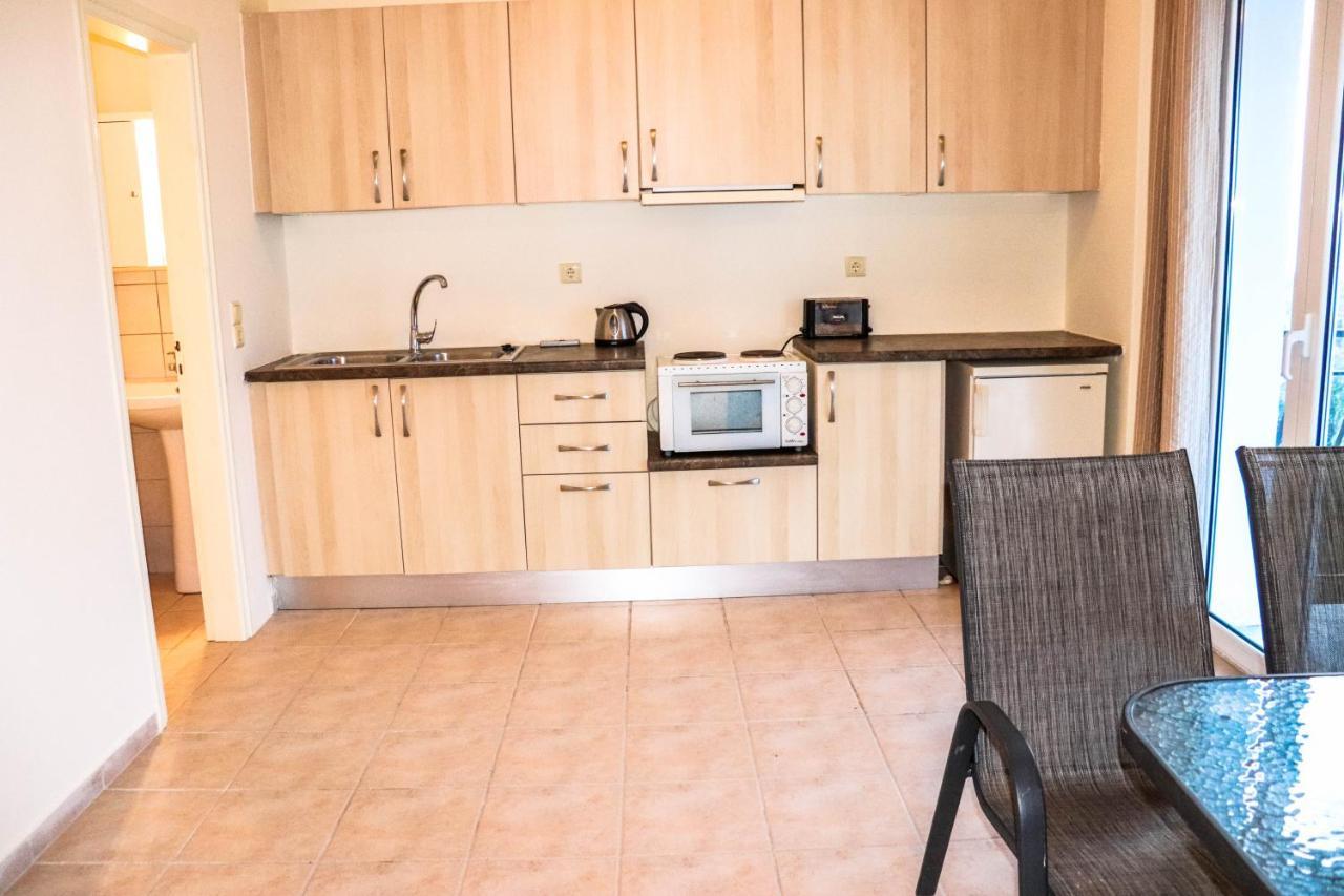 Orizontas Studios & Apartments Svoronata Luaran gambar