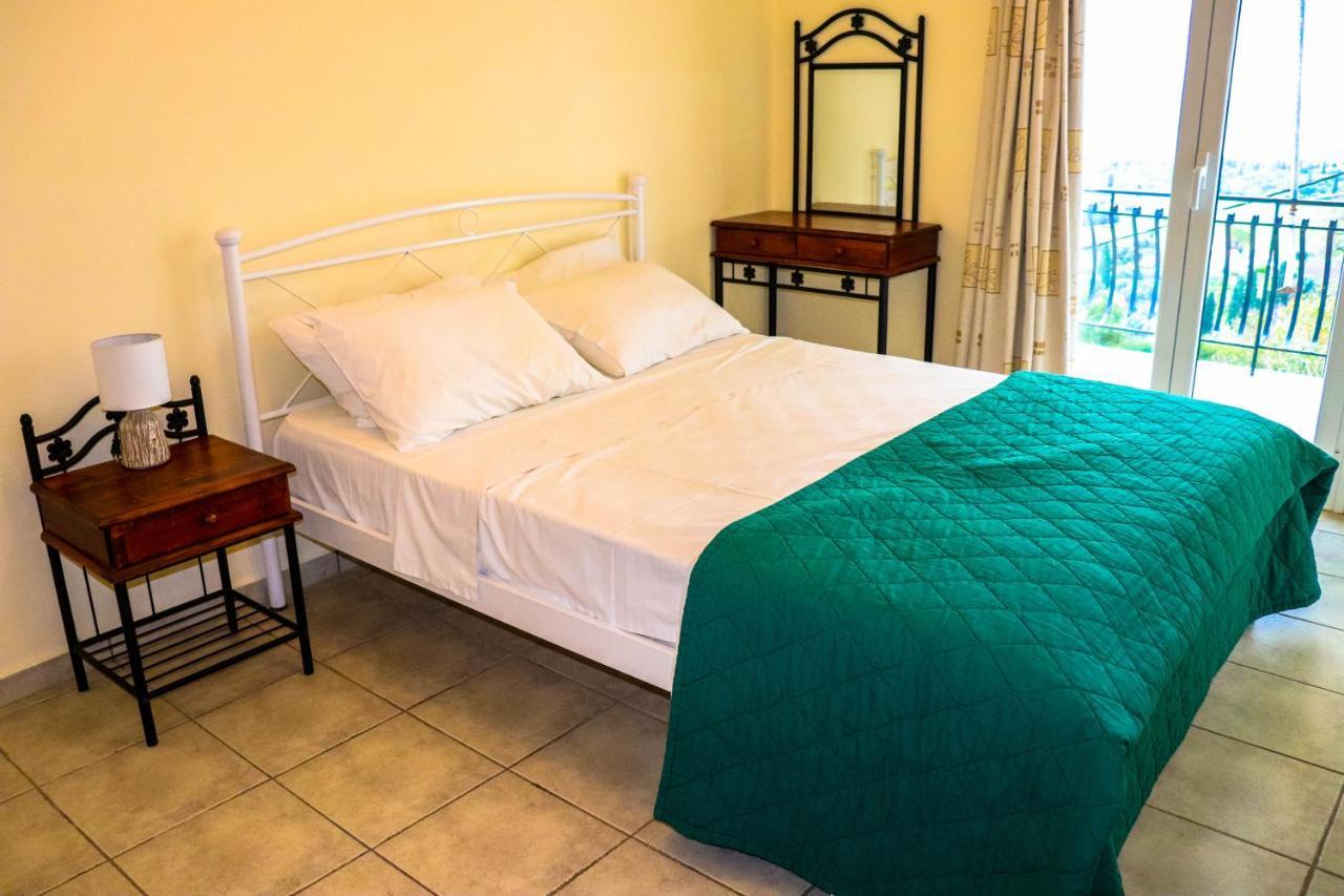 Orizontas Studios & Apartments Svoronata Luaran gambar