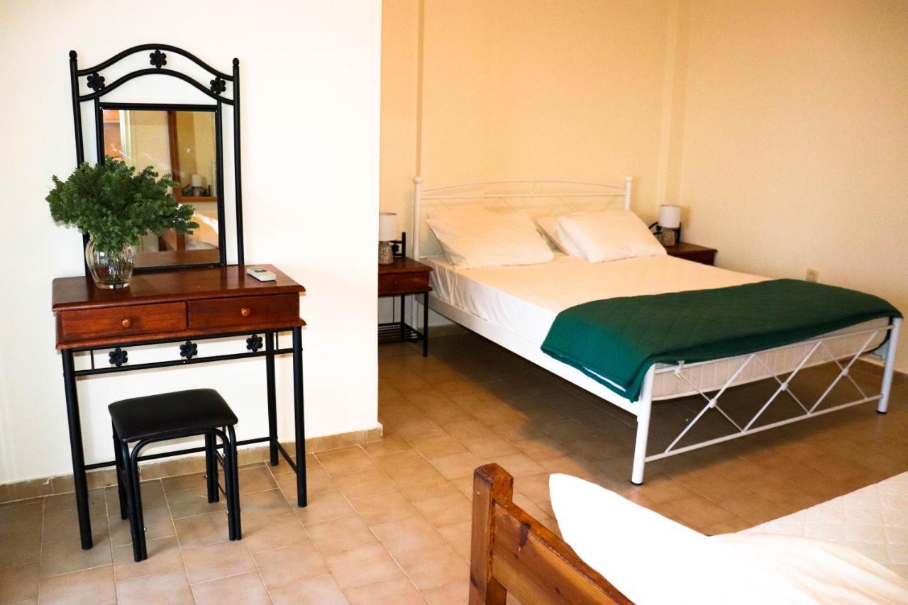 Orizontas Studios & Apartments Svoronata Luaran gambar
