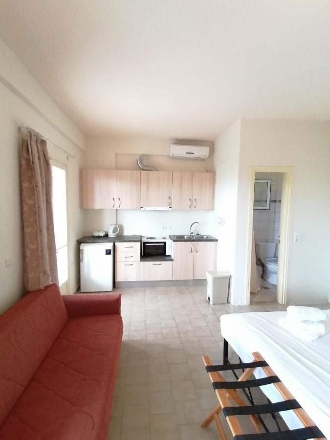 Orizontas Studios & Apartments Svoronata Luaran gambar